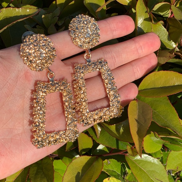 ✨Zara inspired geometric dangle drop earrings✨ - Picture 5 of 7